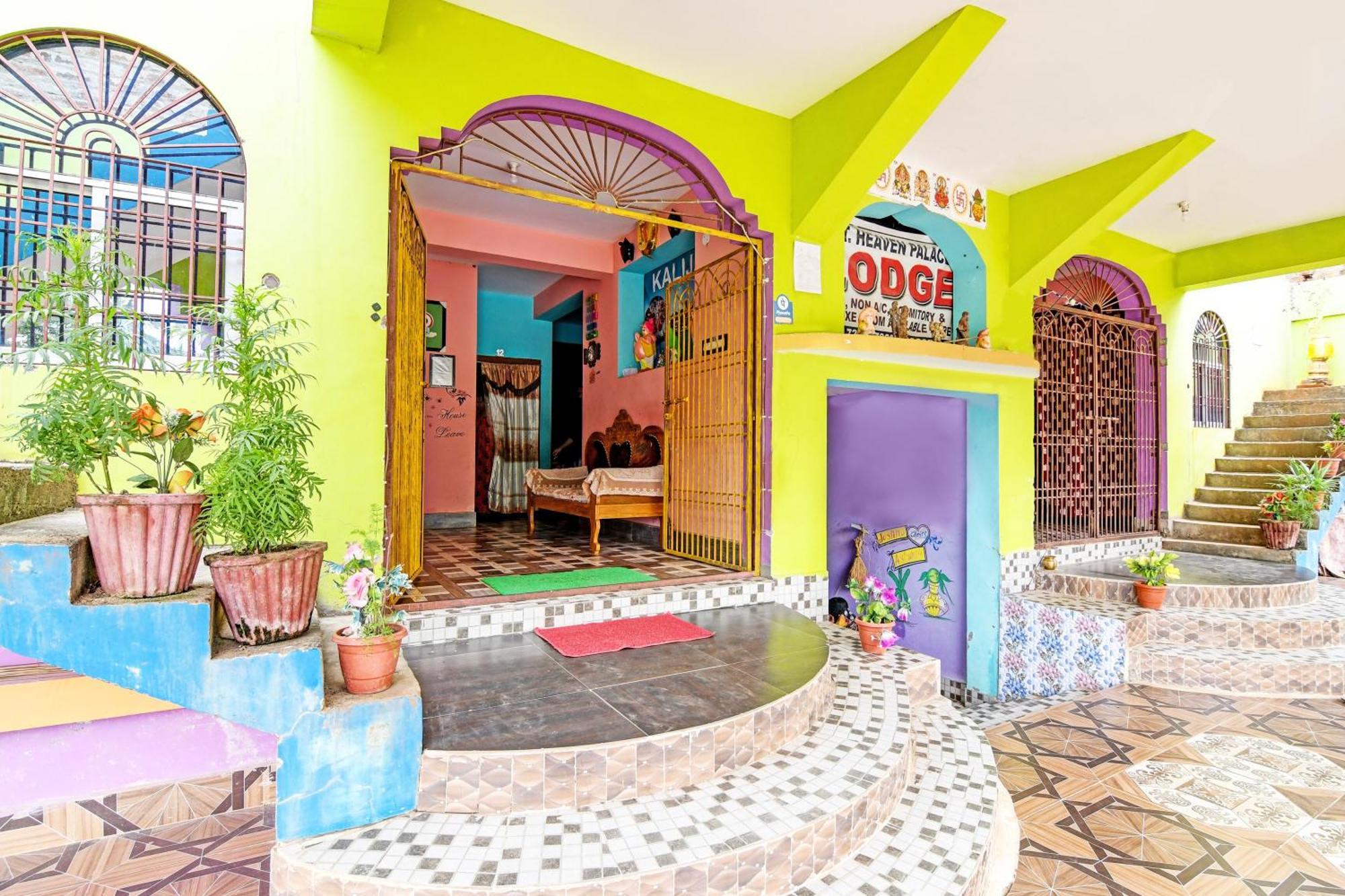 Hotel O Ct Heaven Palace Balugan Екстериор снимка